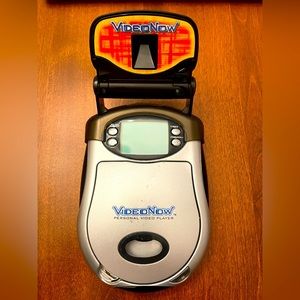 VideoNow Video Player with two video discs (3 shows)!